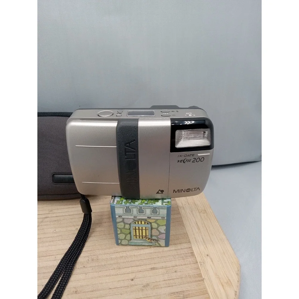 Minolta Vectis 200 IX-Date Silver Point & Shoot APS Film Camera - Tested & Works